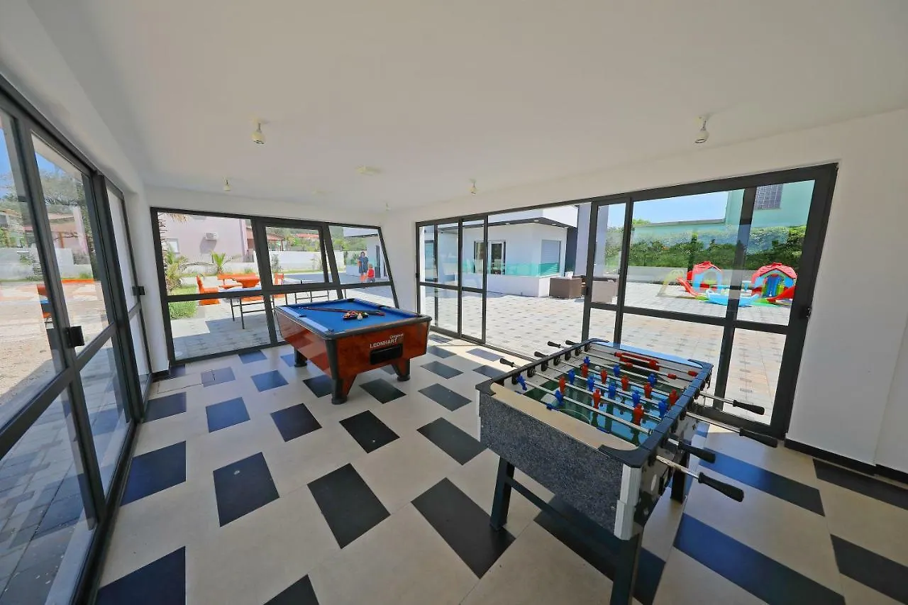 Boutique Apartments Blitz Bibinje 0*,  Kroatië