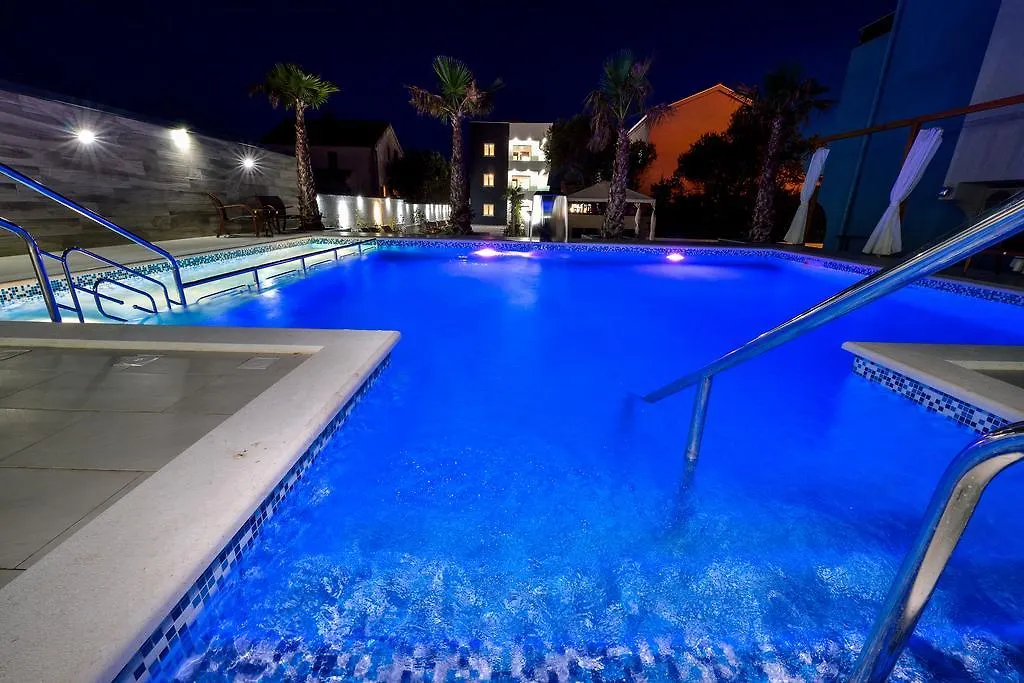 Boutique Apartments Blitz Bibinje 0*,